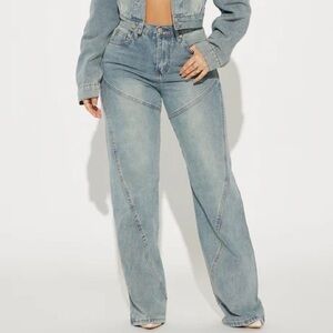 Sierra Tinted Baggy Jeans - Light Wash